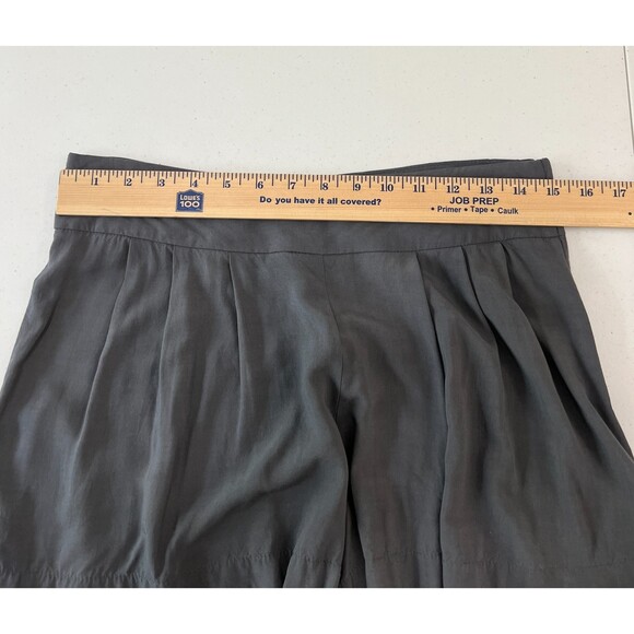 Mimi Chica Gray Pleated Flowy Shorts Side Zipper Closure Lightweight Women's M - Picture 6 of 10